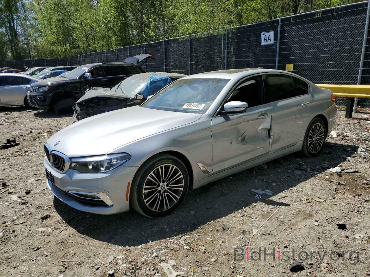 Photo WBAJA5C56JWA35629 - BMW 5 SERIES 2018