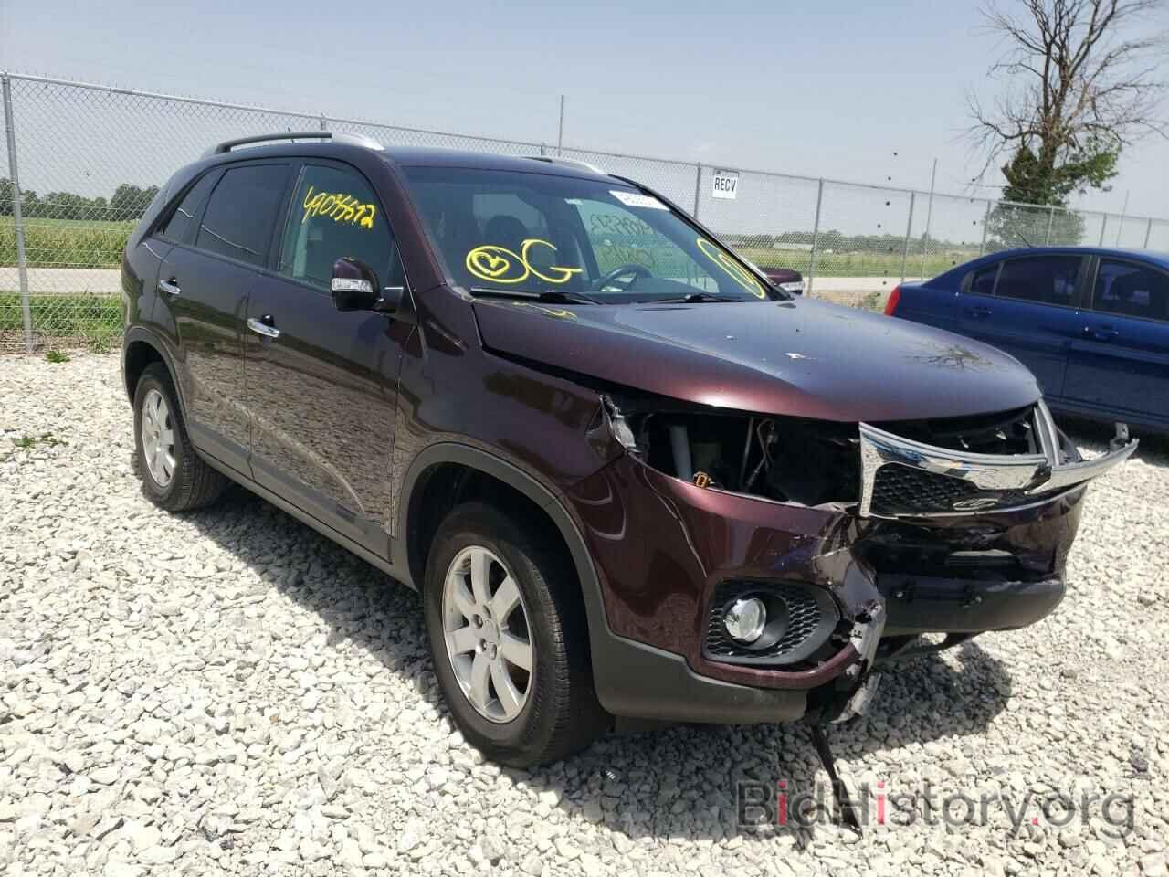 Photo 5XYKT4A11BG137296 - KIA SORENTO 2011