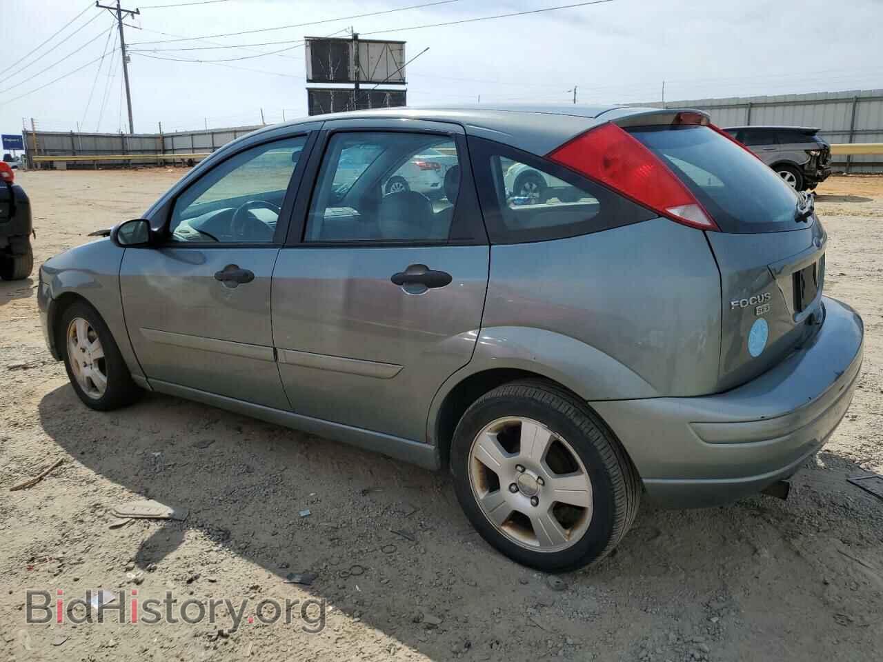 2005 FORD FOCUS - VIN: 3FAFP37N65R157702 - Фото 2