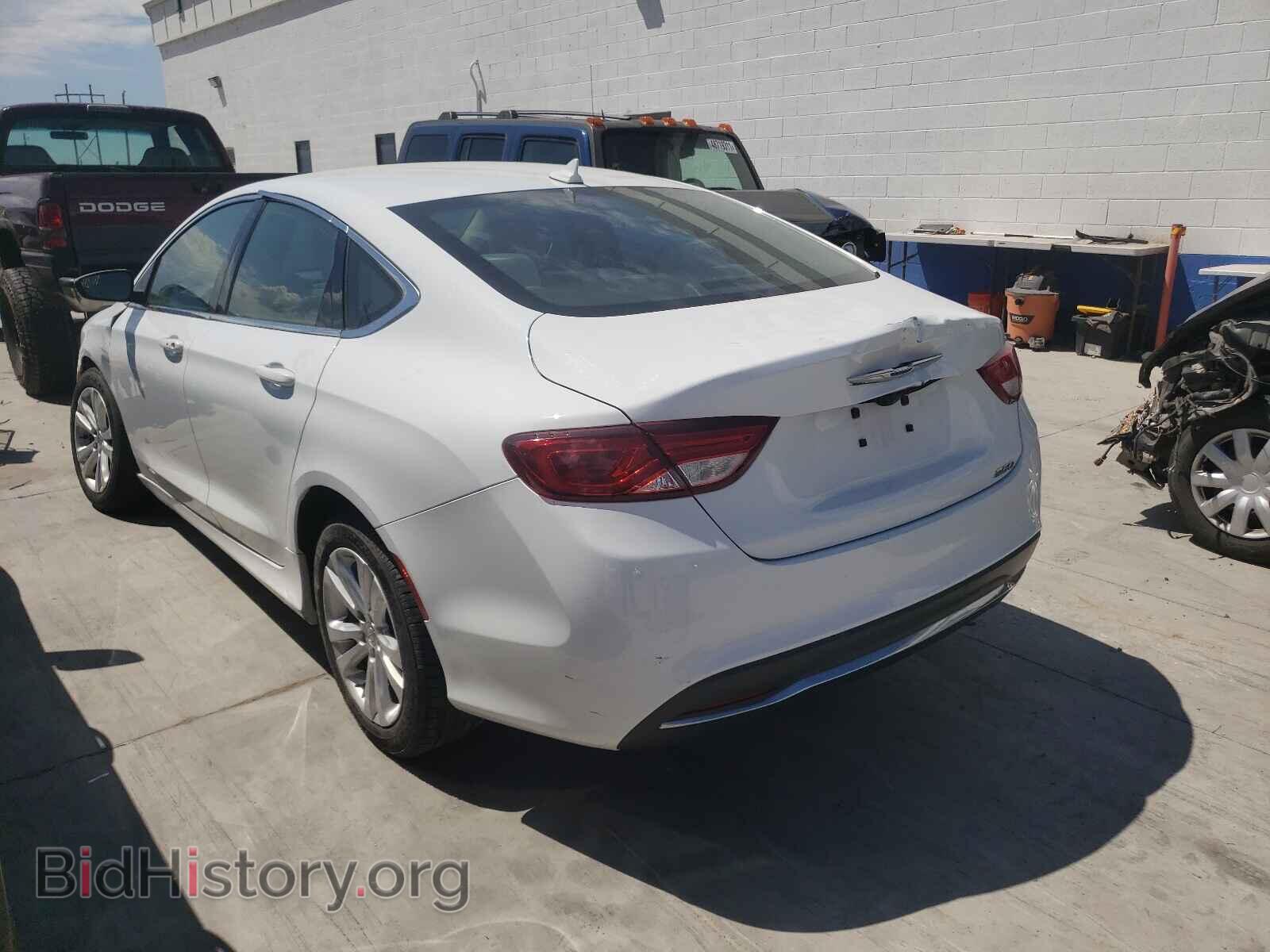 2016 CHRYSLER 200 - VIN: 1C3CCCAB7GN117047 - Фото 3