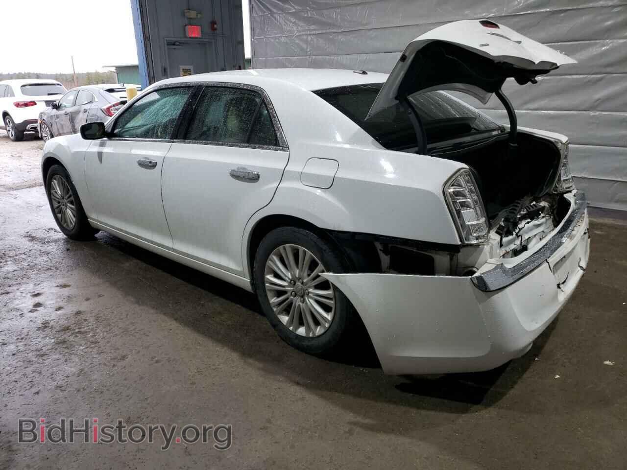 2014 CHRYSLER 300 - VIN: 2C3CCAKT5EH169973 - Фото 2
