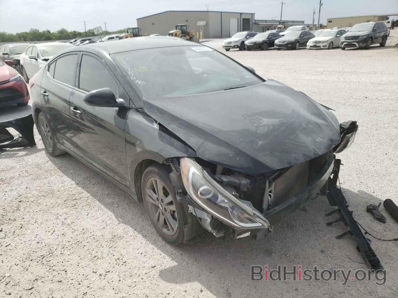 Photo 5NPD84LF0HH006722 - HYUNDAI ELANTRA 2017