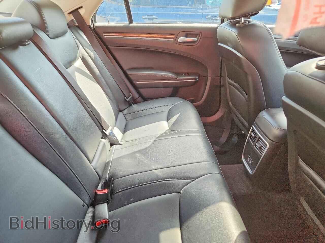 2018 CHRYSLER 300 - VIN: 2C3CCARG6JH324954 - Фото 10