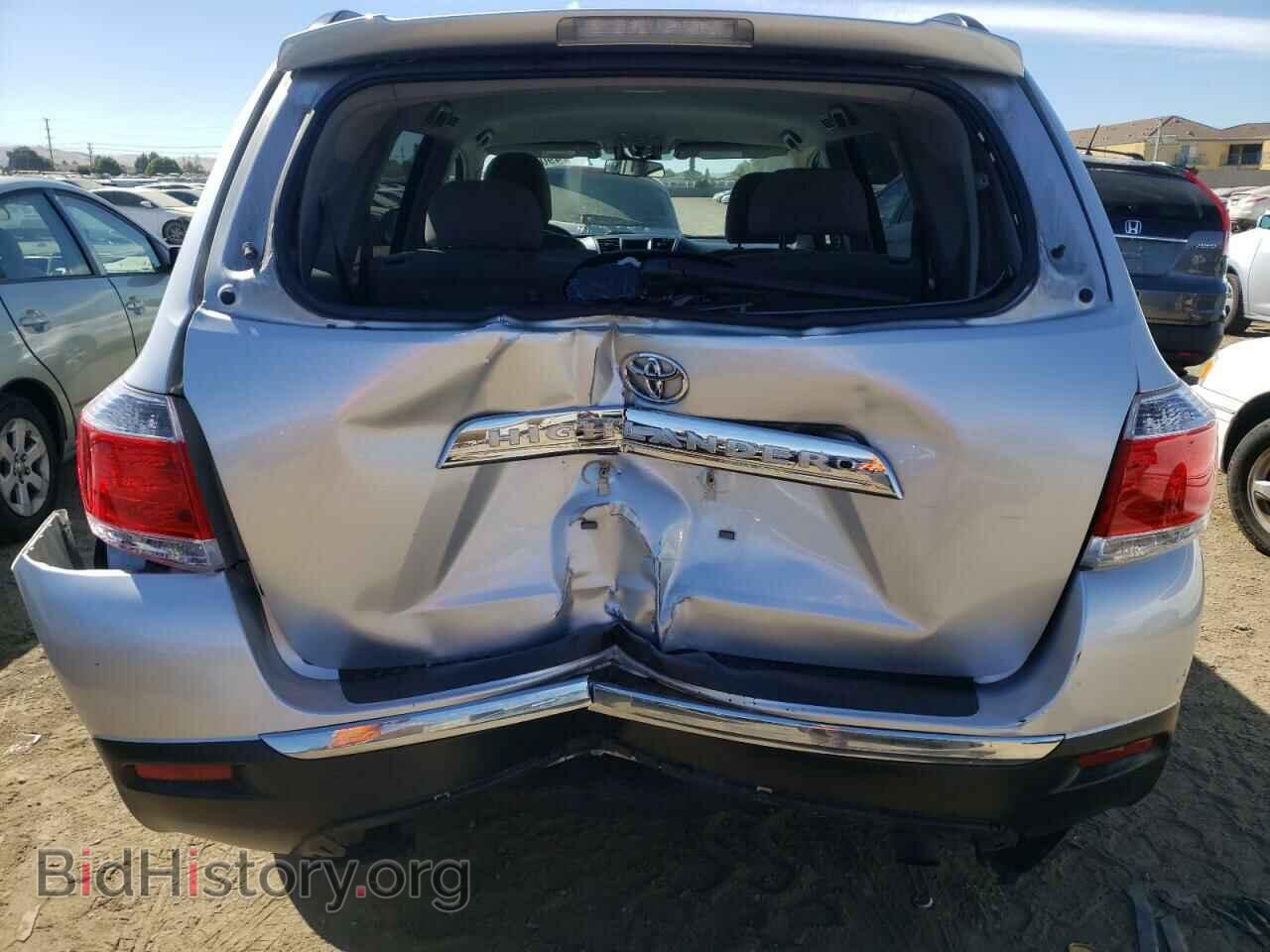 2013 TOYOTA HIGHLANDER - VIN: 5TDZK3EH8DS105180 - Фото 9