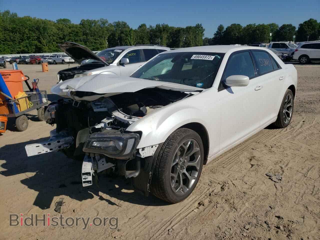 2015 CHRYSLER 300 - VIN: 2C3CCABG8FH743146 - Фото 2