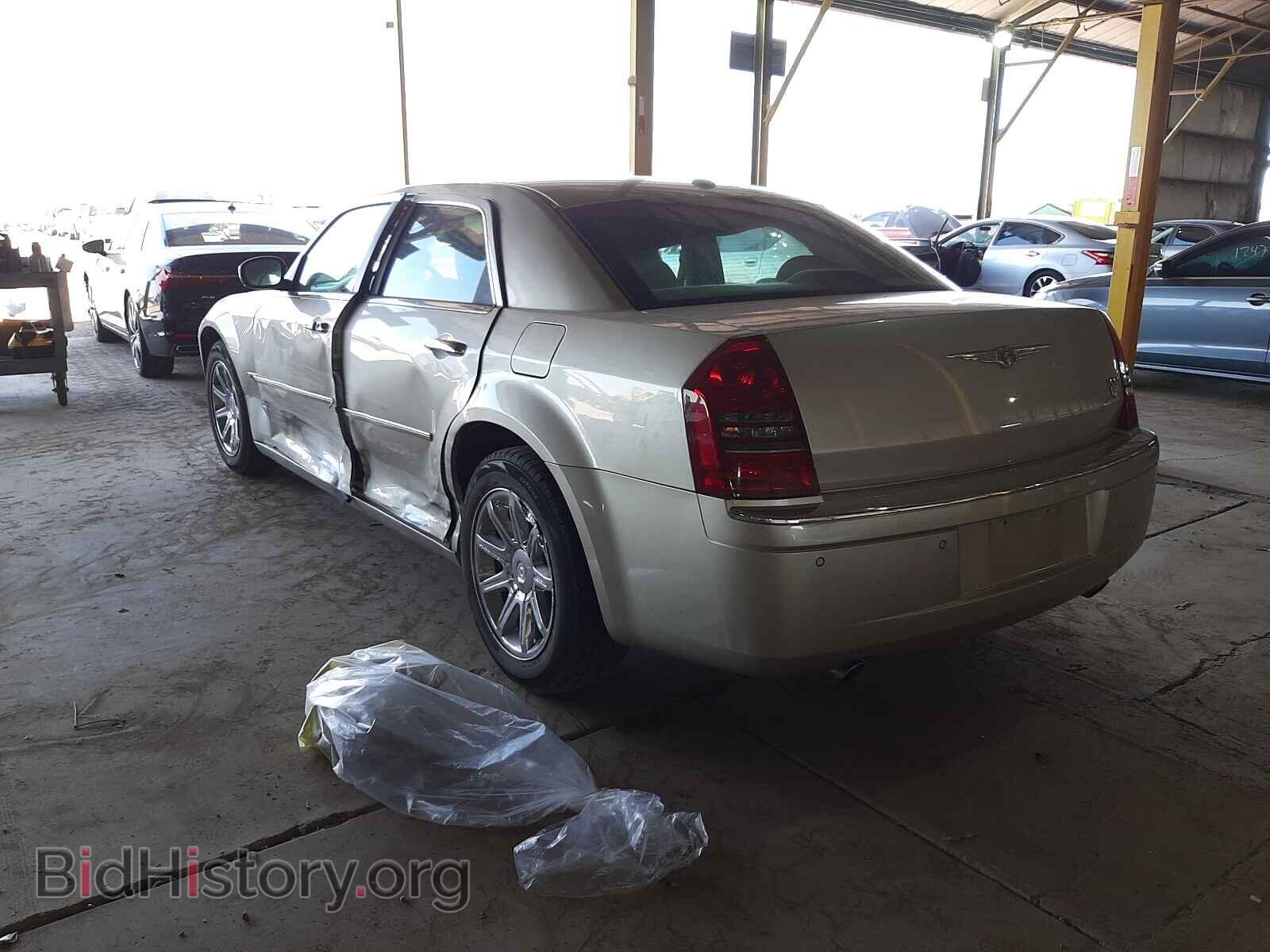 2006 CHRYSLER 300 - VIN: 2C3LA63H46H397039 - Фото 3