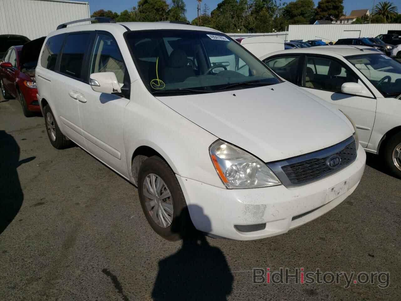 Photo KNDMG4C70B6370796 - KIA SEDONA 2011