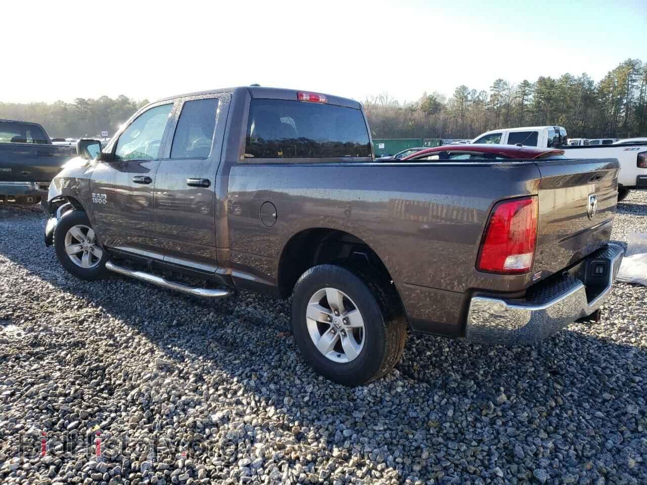 2018 RAM 1500 - VIN: 1C6RR6FG2JS265925 - Фото 2