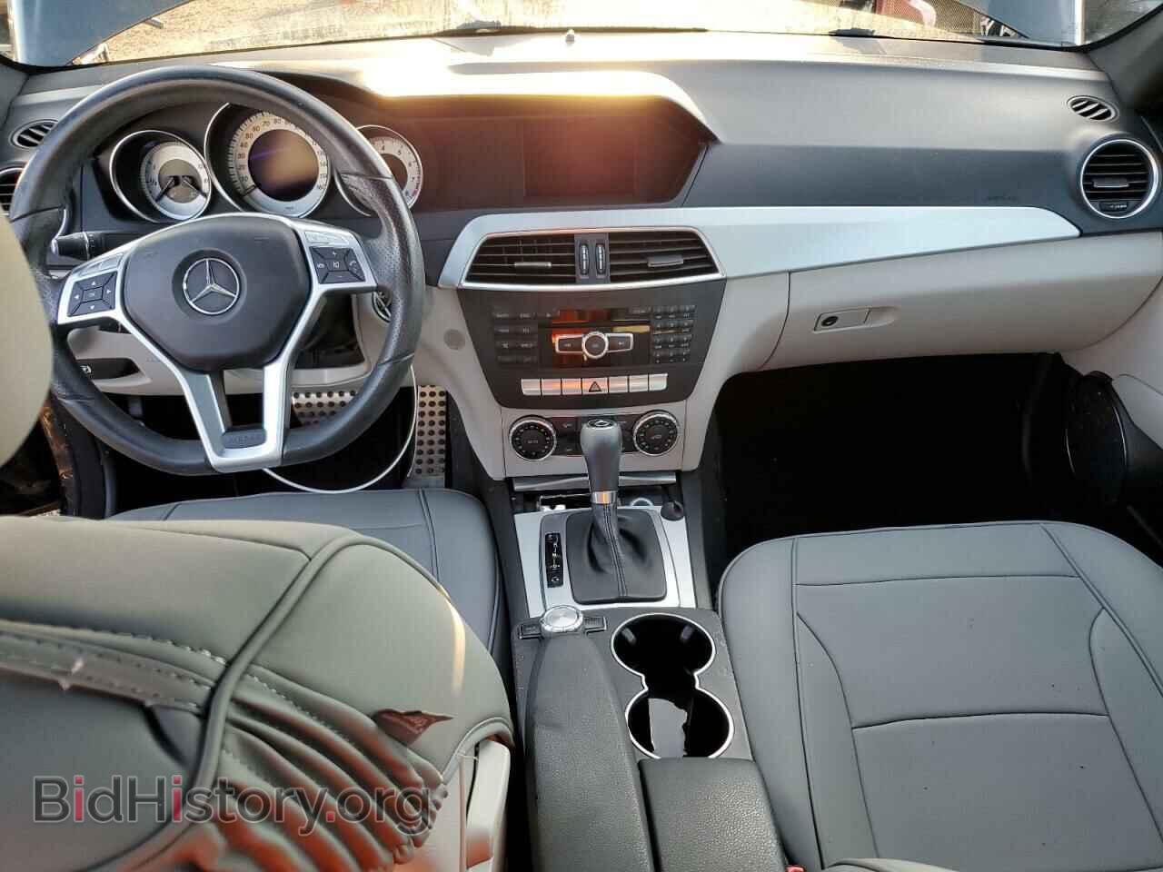 2013 MERCEDES-BENZ C-CLASS - VIN: WDDGF4HB0DA771722 - Фото 8