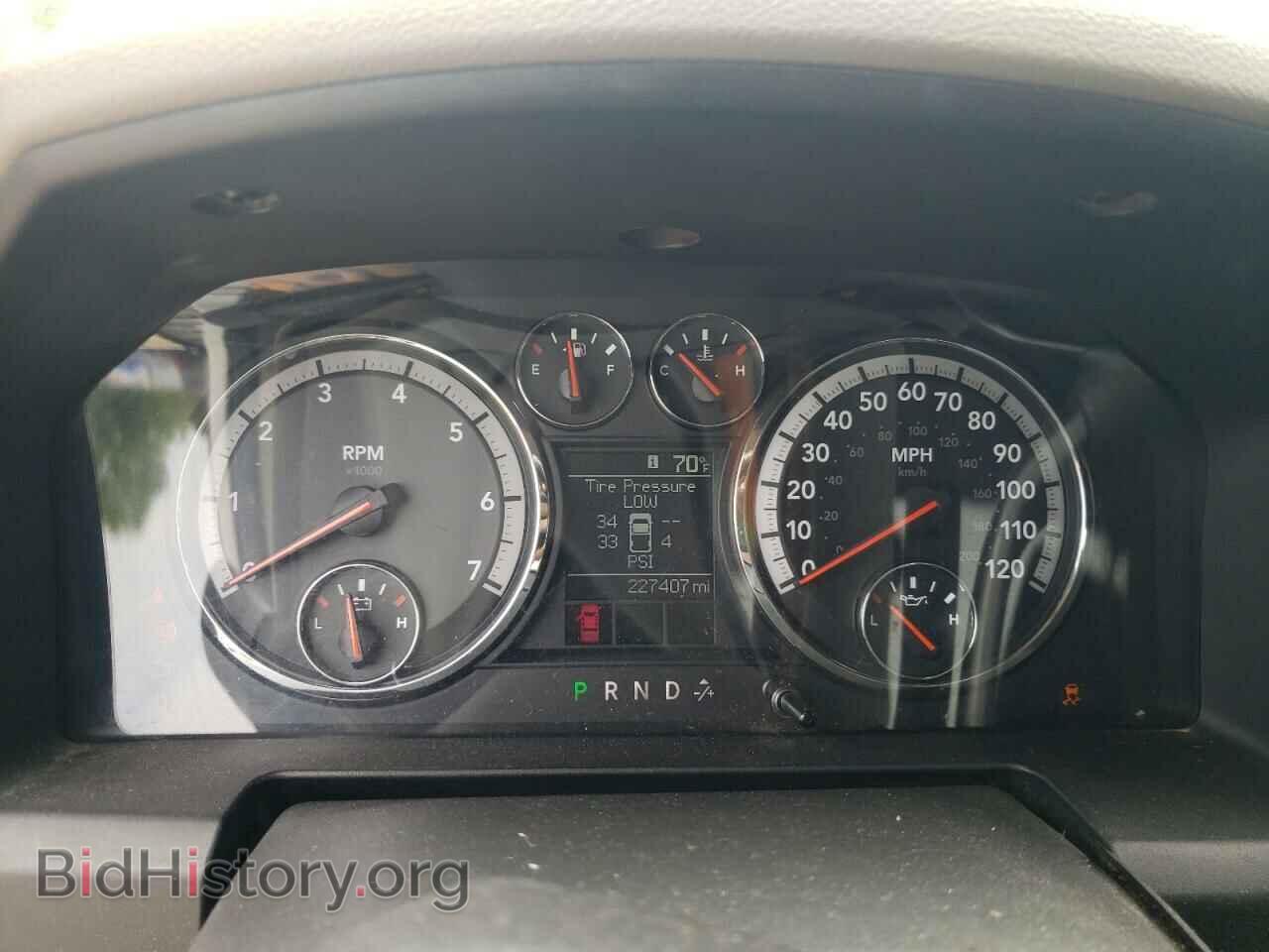 2011 DODGE RAM 1500 - VIN: 1D7RB1GP1BS529870 - Фото 9