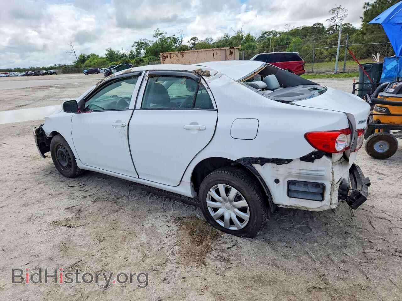2013 TOYOTA COROLLA - VIN: 2T1BU4EEXDC106864 - Фото 2