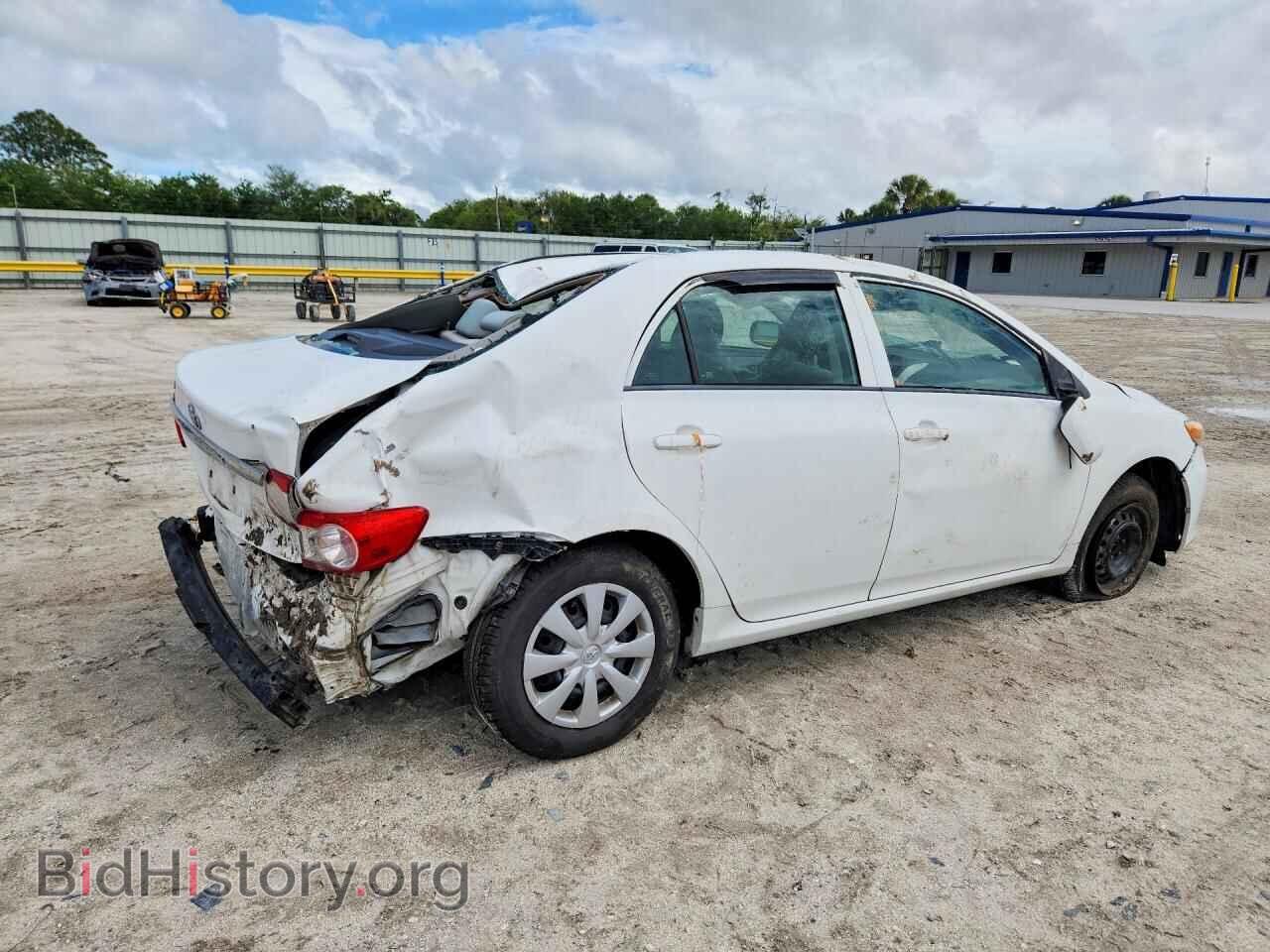 2013 TOYOTA COROLLA - VIN: 2T1BU4EEXDC106864 - Фото 3