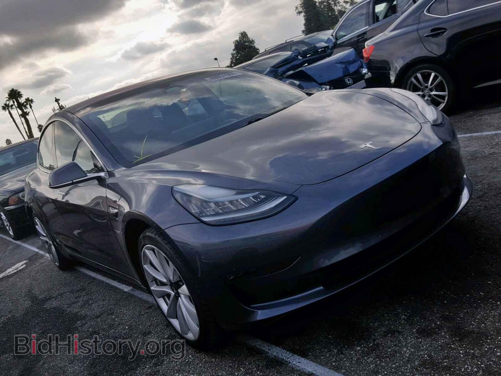 Фотография 5YJ3E1EA3JF010823 - TESLA MODEL 3 2018