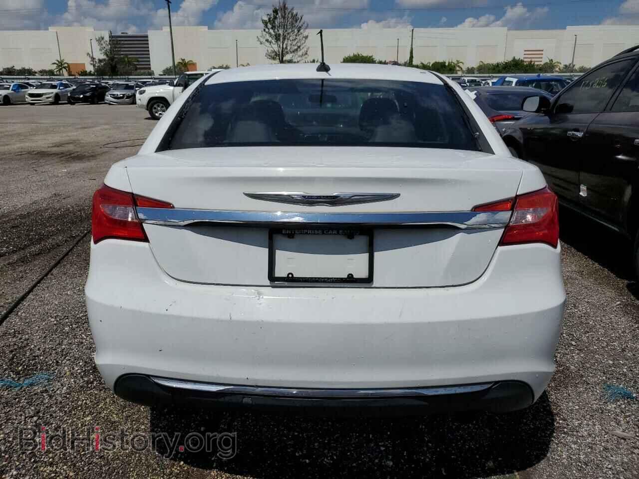 2014 CHRYSLER 200 - VIN: 1C3CCBAB4EN210101 - Фото 6