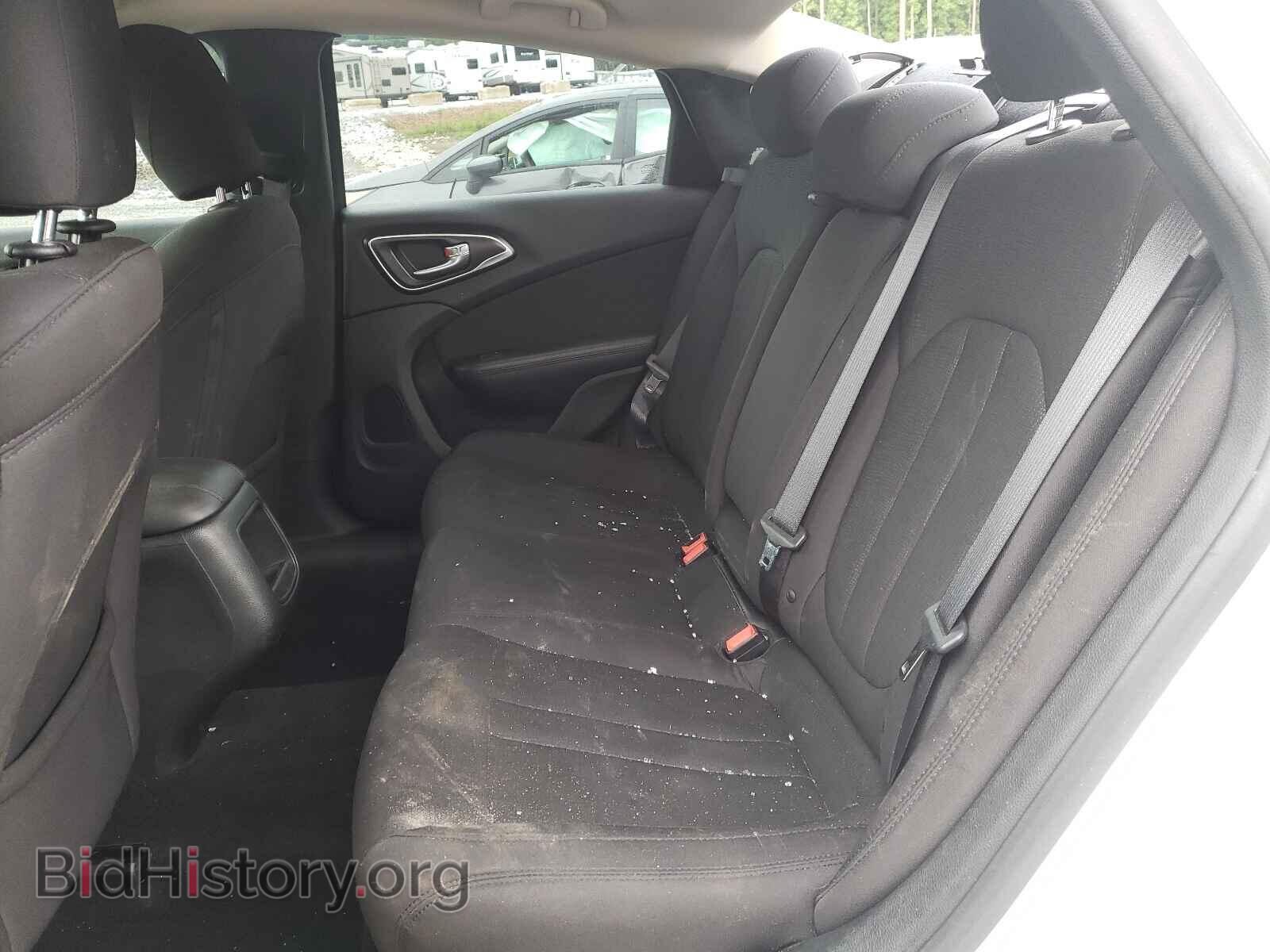 2016 CHRYSLER 200 - VIN: 1C3CCCAB4GN163984 - Фото 6