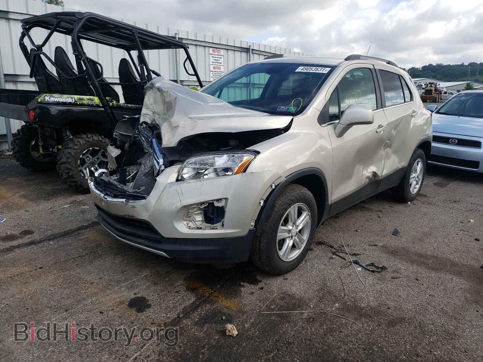 2016 CHEVROLET TRAX - VIN: 3GNCJPSB1GL274281 - Фото 2