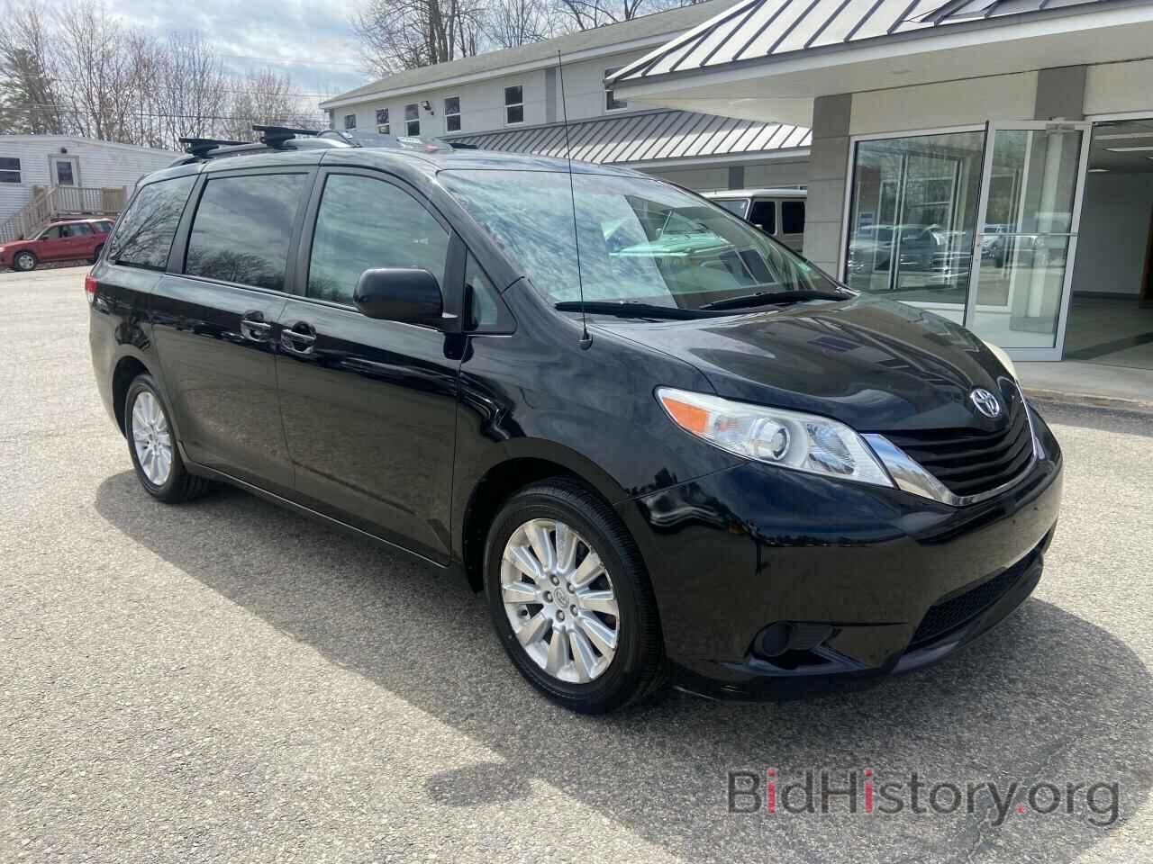 Фотография 5TDJK3DC0CS044635 - TOYOTA SIENNA 2012