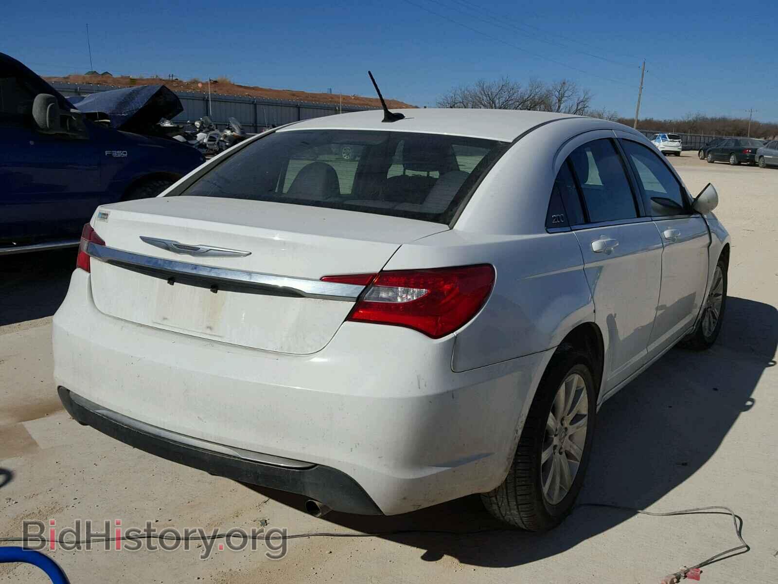 2012 CHRYSLER 200 - VIN: 1C3CCBBB3CN303185 - Фото 4
