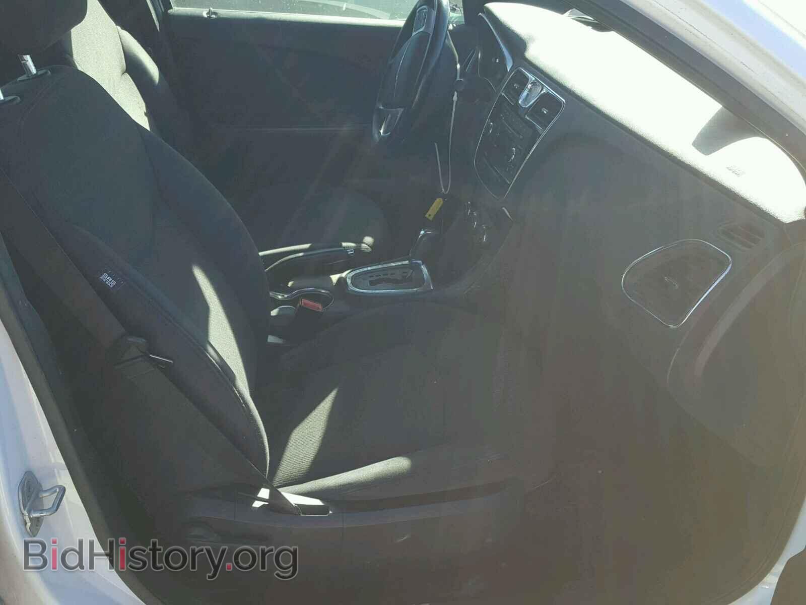 2012 CHRYSLER 200 - VIN: 1C3CCBBB3CN303185 - Фото 5