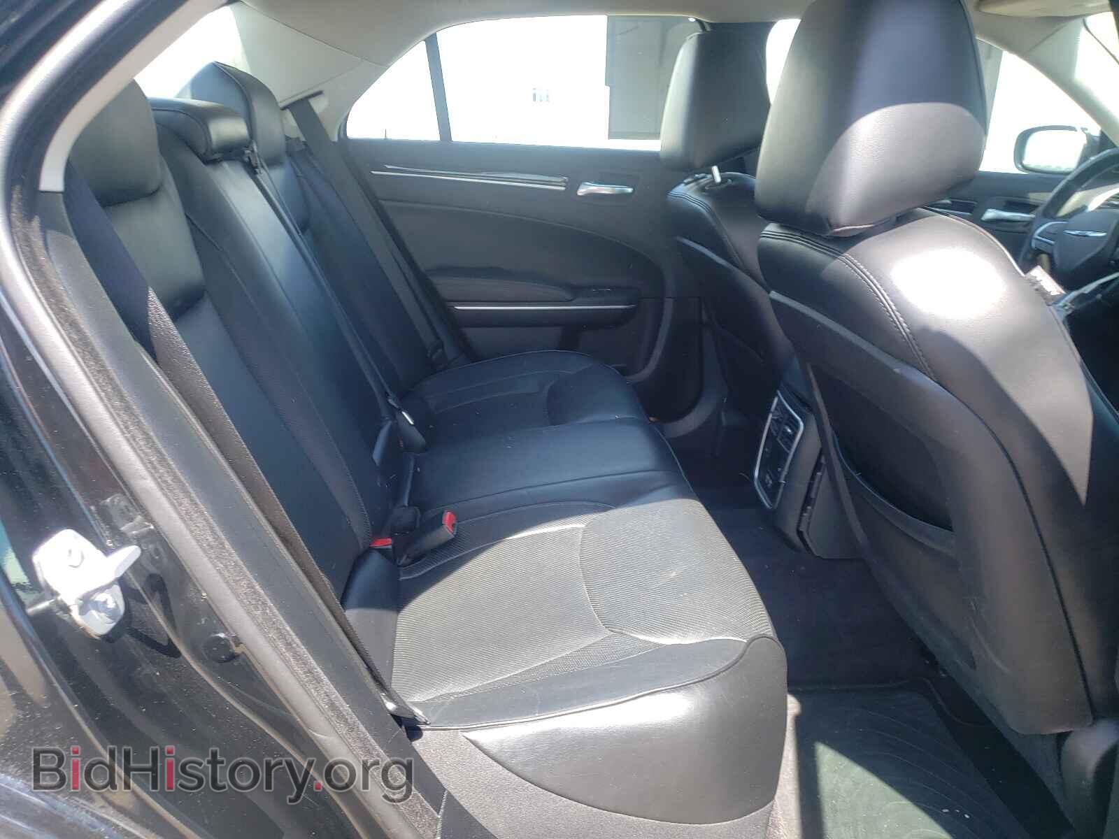 2016 CHRYSLER 300 - VIN: 2C3CCAET7GH167558 - Фото 6