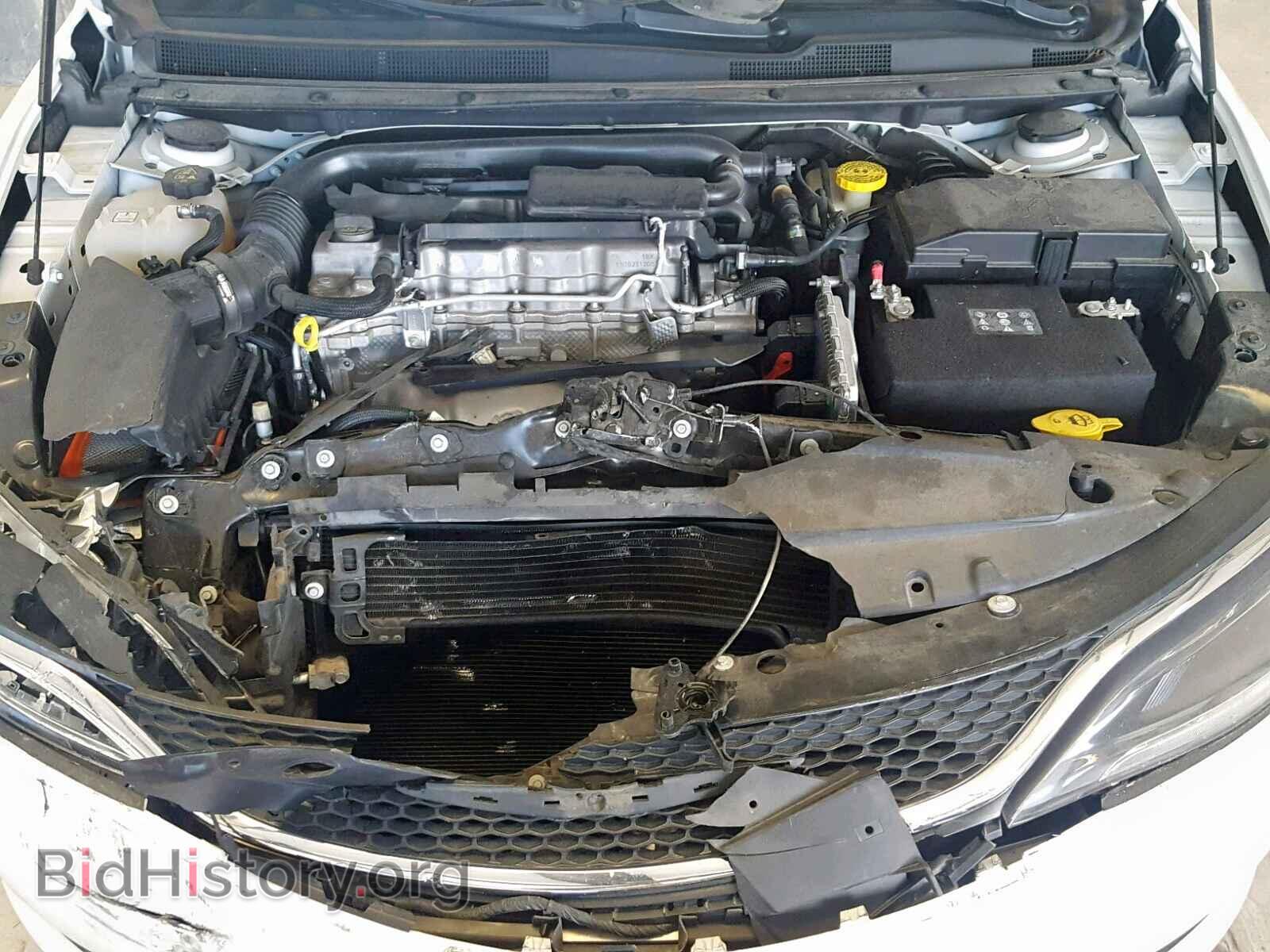 2016 CHRYSLER 200 - VIN: 1C3CCCFB2GN186379 - Фото 7