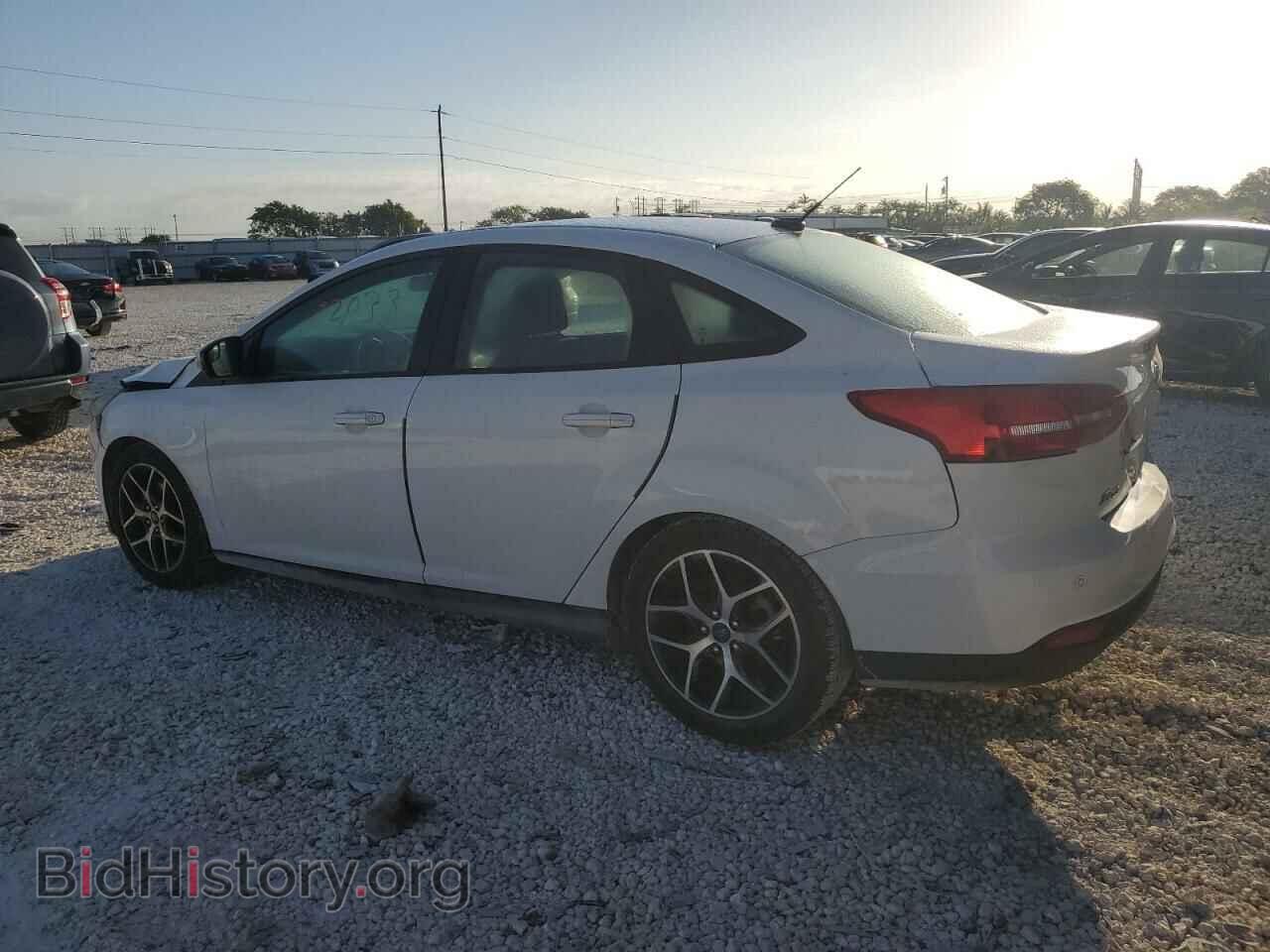 2018 FORD FOCUS - VIN: 1FADP3H2XJL245575 - Фото 2