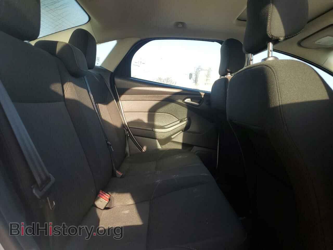 2018 FORD FOCUS - VIN: 1FADP3H2XJL245575 - Фото 10