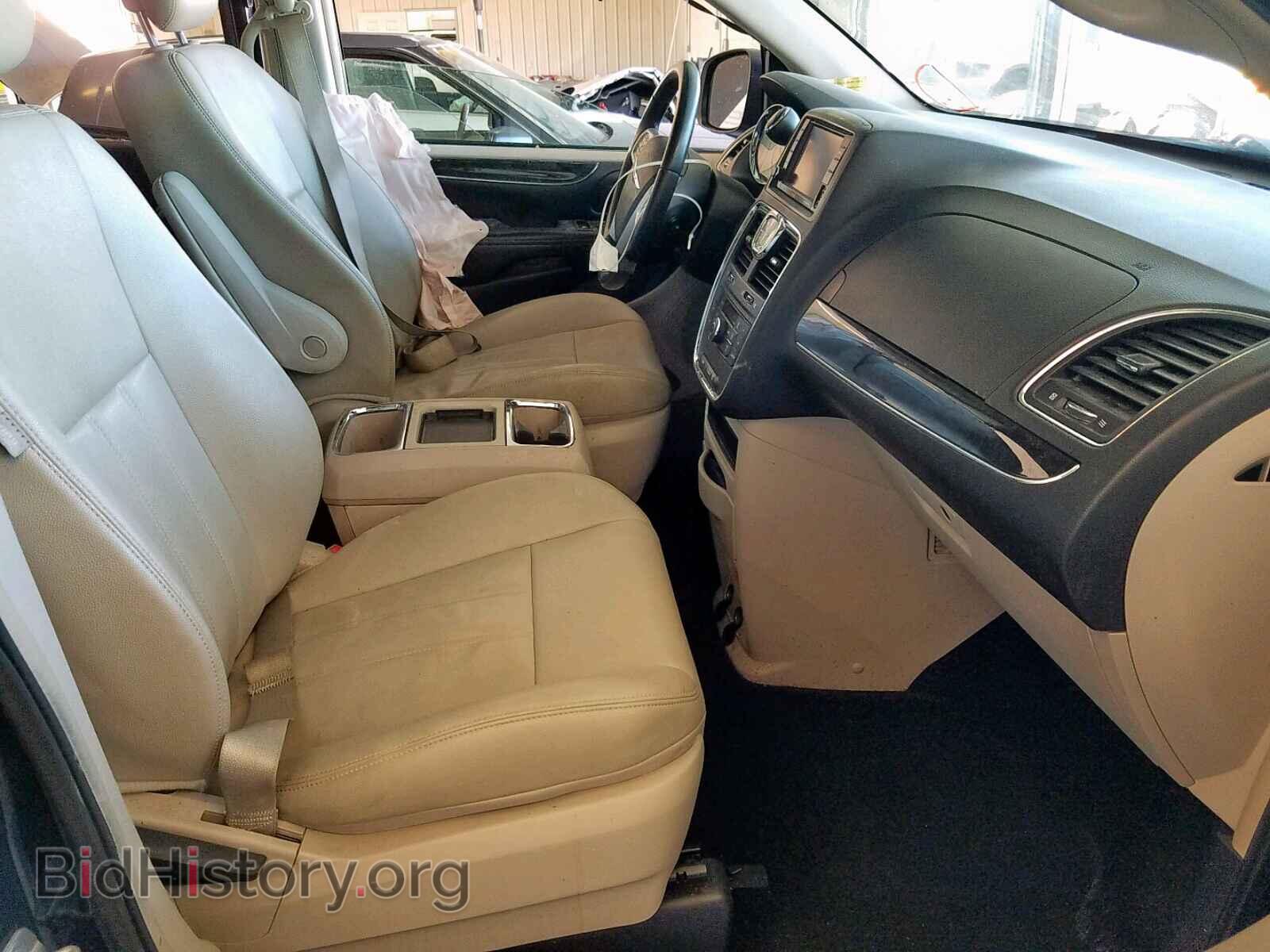 2013 CHRYSLER TOWN & COU - VIN: 2C4RC1BG7DR785742 - Фото 5