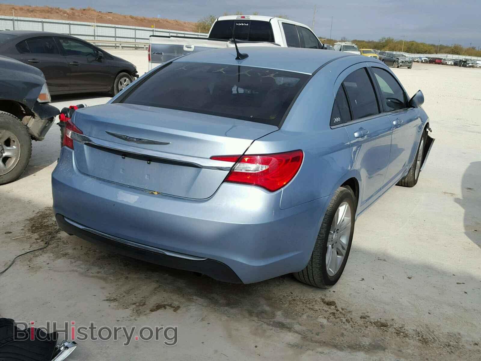 2013 CHRYSLER 200 - VIN: 1C3CCBBB1DN597560 - Фото 4