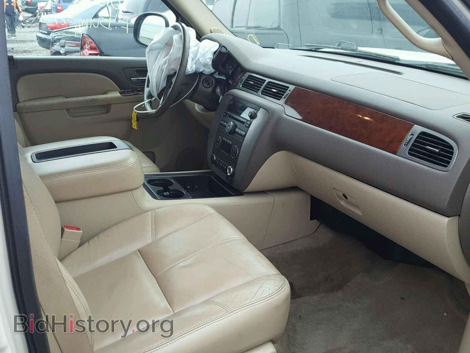 2011 GMC YUKON - VIN: 1GKS1CE09BR208526 - Фото 5