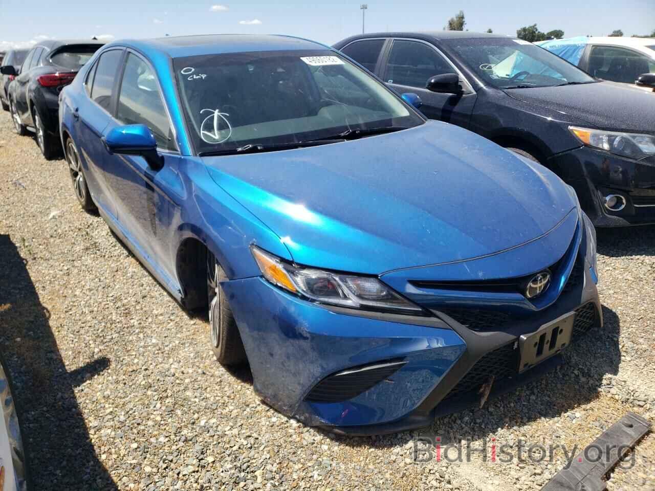 Photo 4T1G11AK7LU322063 - TOYOTA CAMRY 2020