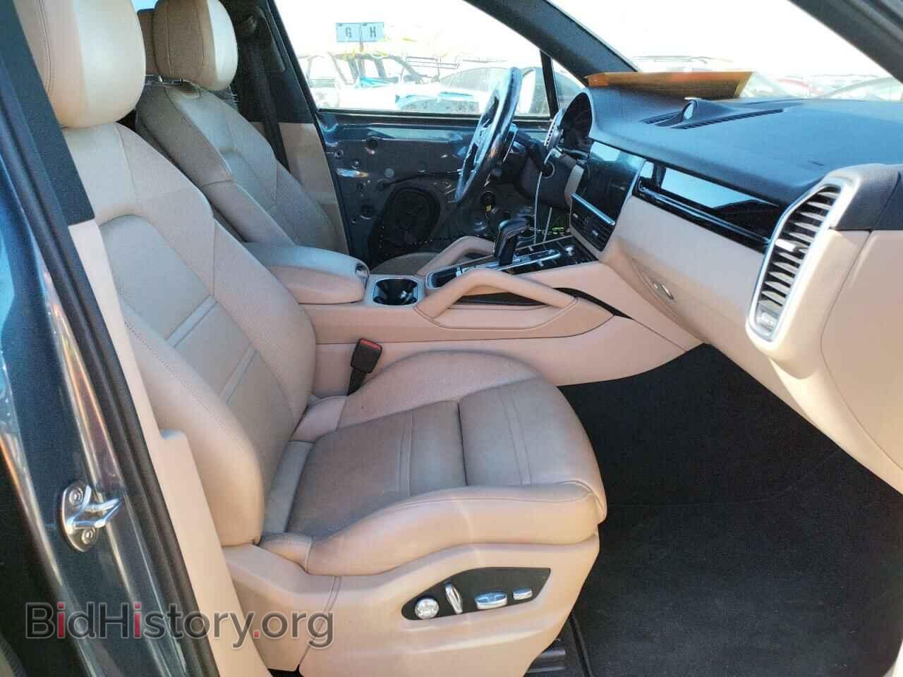 2019 PORSCHE CAYENNE - VIN: WP1AA2AY6KDA08504 - Photo 5
