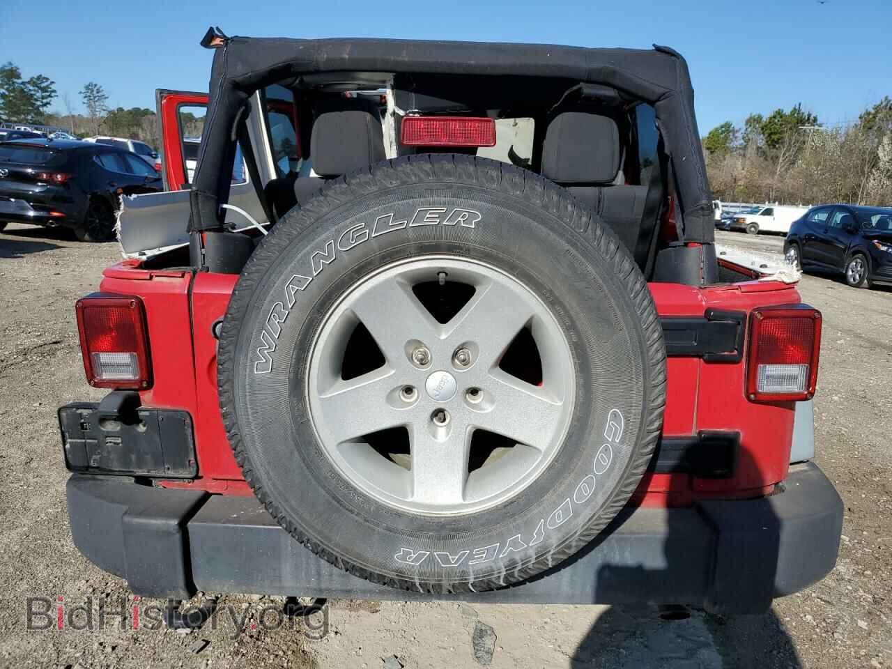 2011 JEEP All Models - VIN: 1J4BA3H1XBL526801 - Фото 6