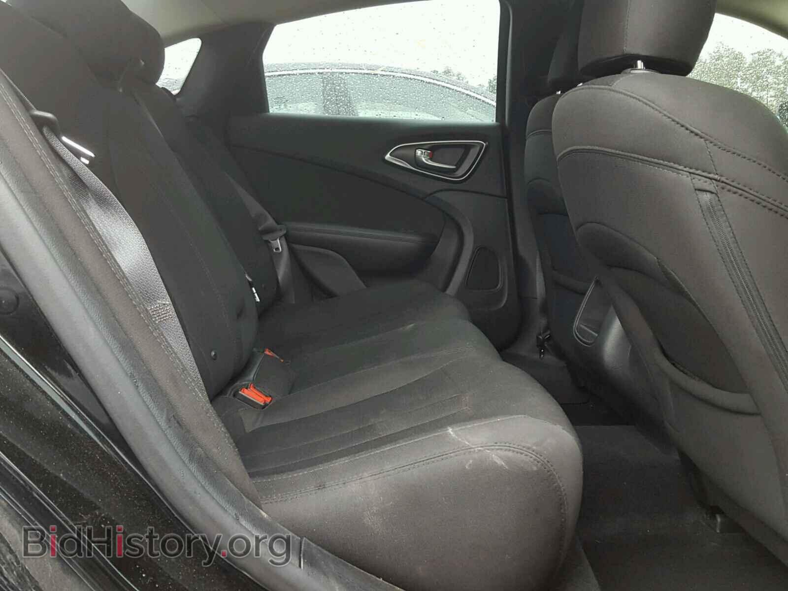 2016 CHRYSLER 200 - VIN: 1C3CCCAB0GN155459 - Фото 6
