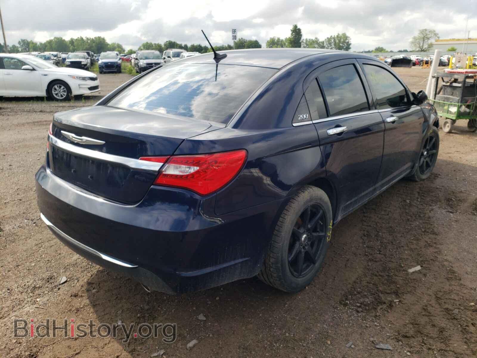 2013 CHRYSLER 200 - VIN: 1C3CCBCG5DN583347 - Photo 4