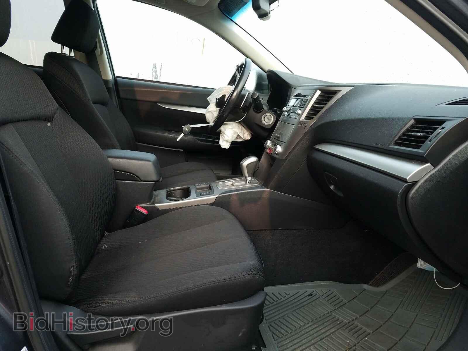 2011 SUBARU OUTBACK - VIN: 4S4BRCCC8B3382944 - Photo 5