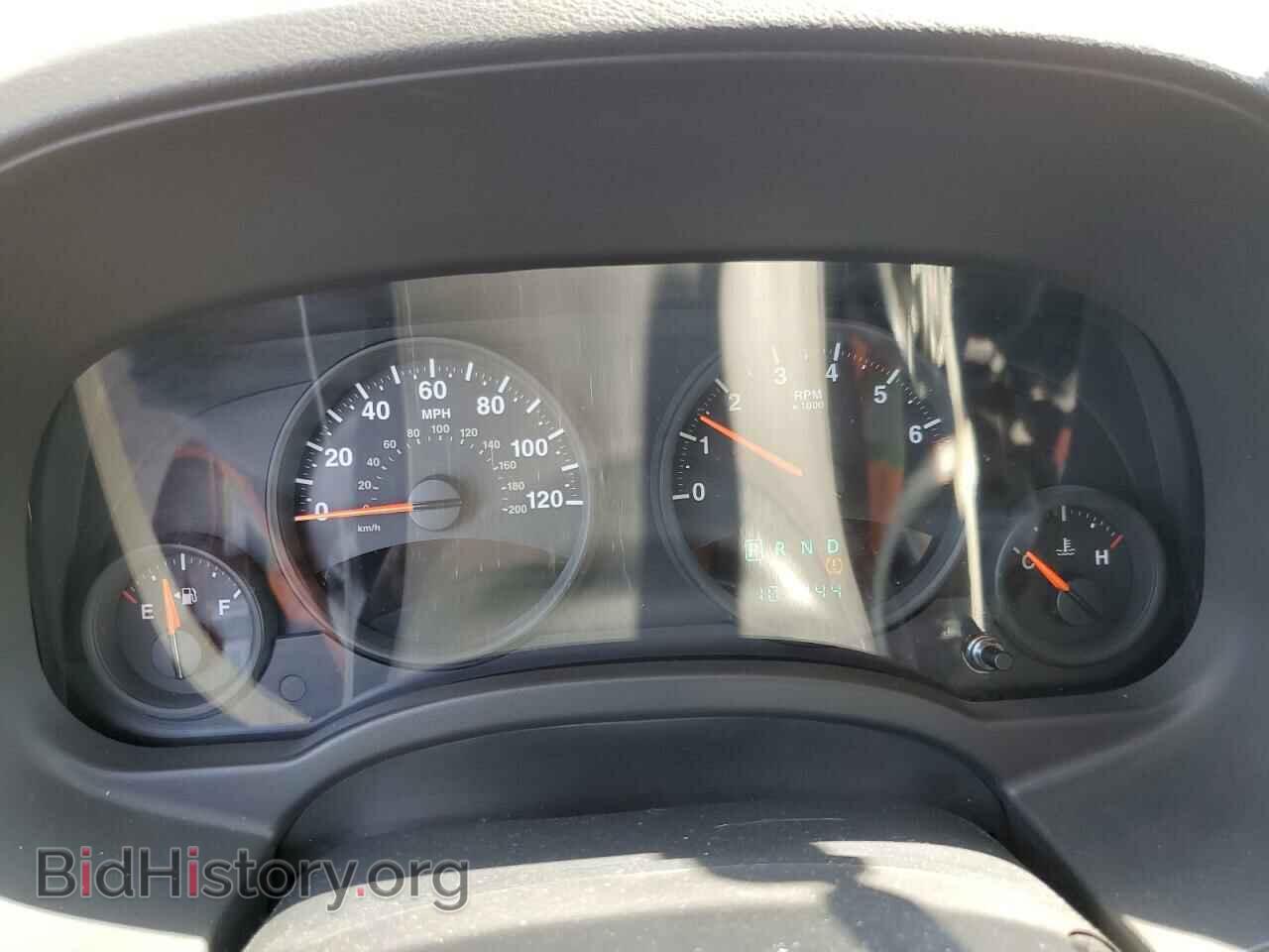 2010 JEEP COMPASS - VIN: 1J4NT4FA2AD505241 - Фото 9