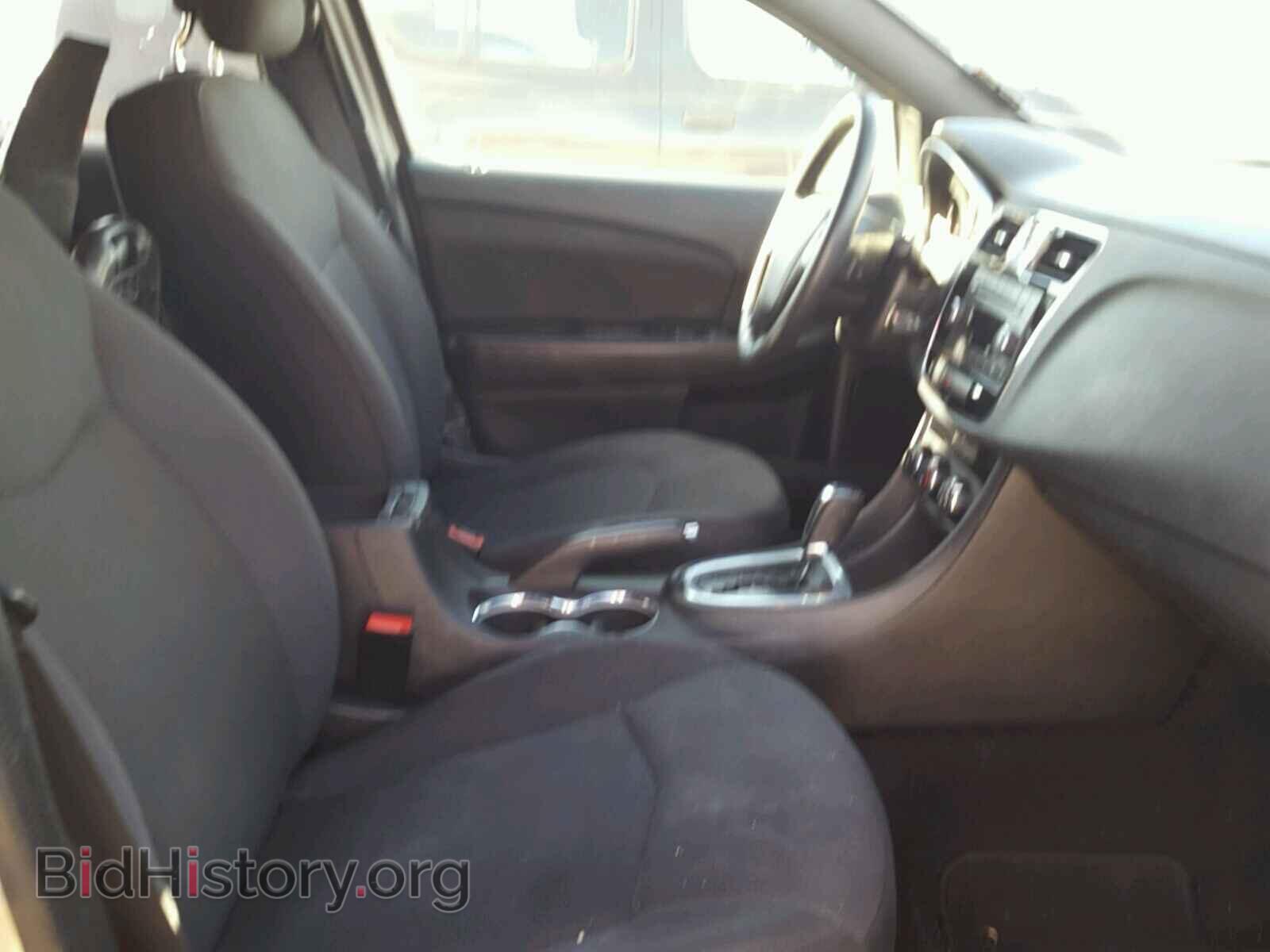 2013 CHRYSLER 200 - VIN: 1C3CCBAB8DN698015 - Фото 5