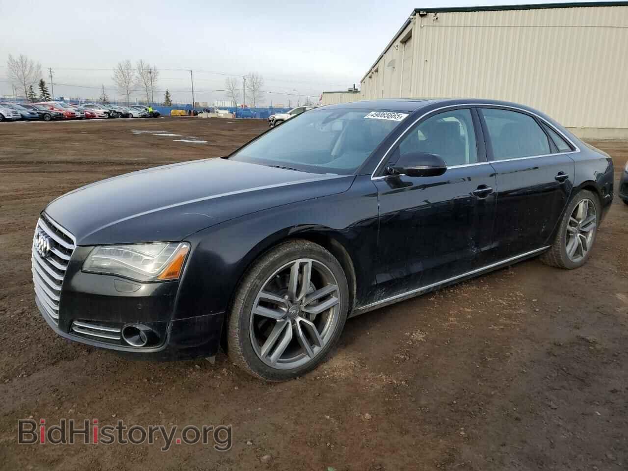 Photo WAURGAFD5DN004442 - AUDI A8 2013