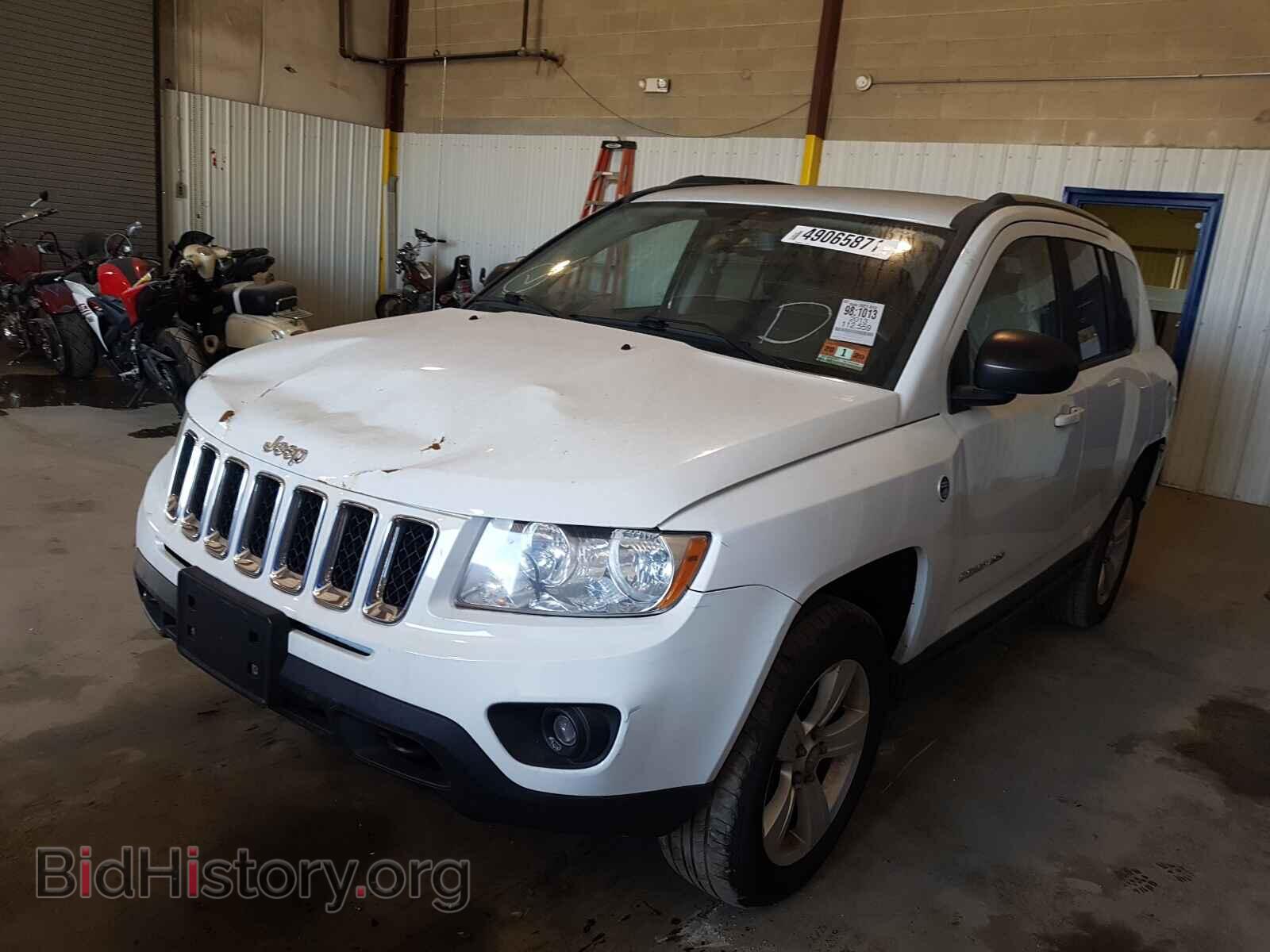 2013 JEEP COMPASS - VIN: 1C4NJDEB1DD280398 - Photo 2
