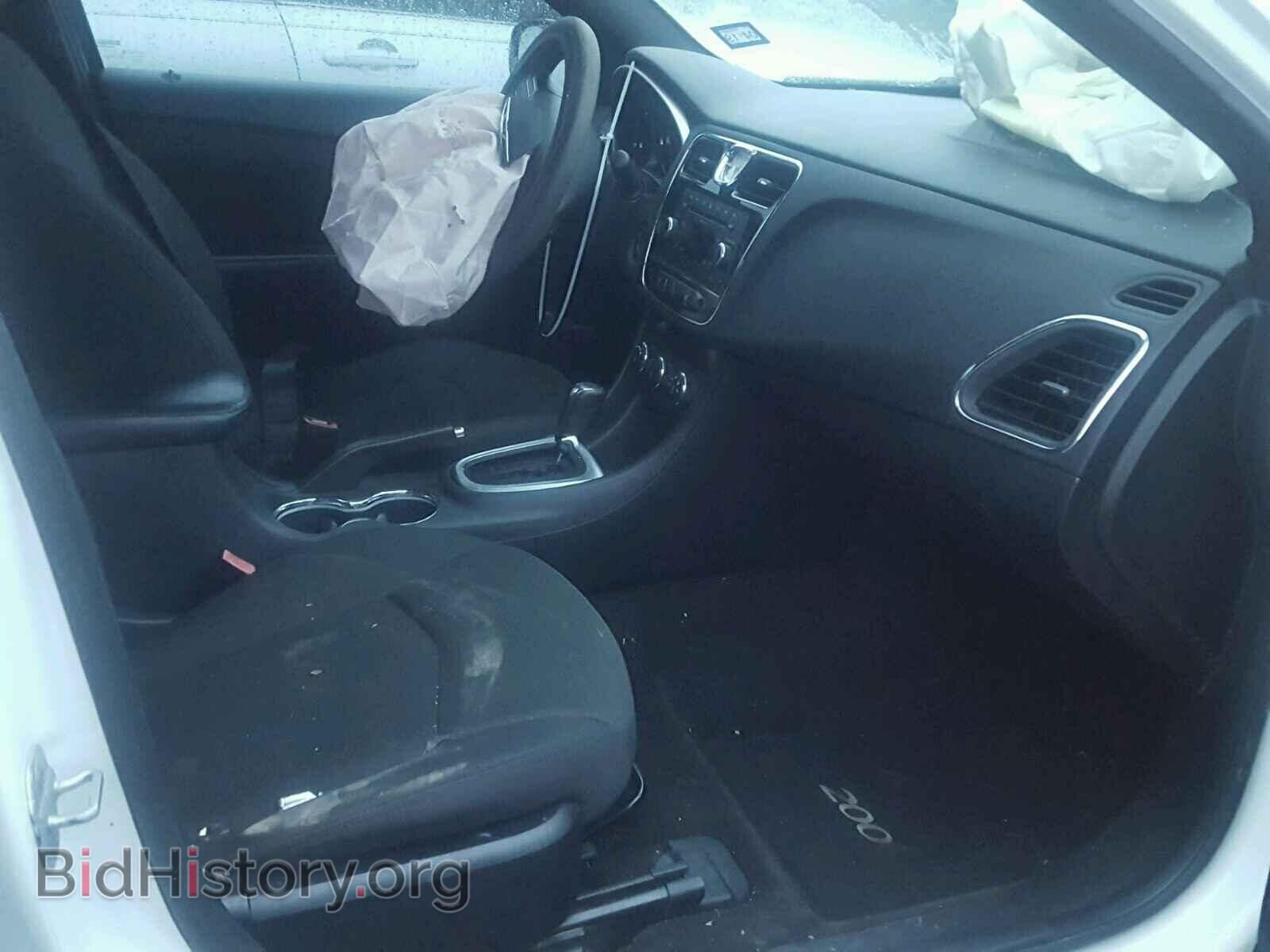 2011 CHRYSLER 200 - VIN: 1C3BC4FB7BN550533 - Фото 5