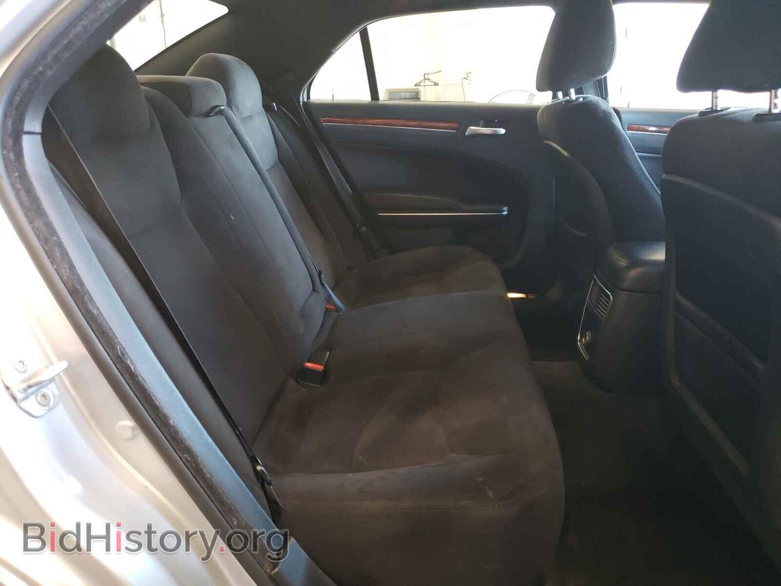 2012 CHRYSLER 300 - VIN: 2C3CCAAG2CH173304 - Photo 6