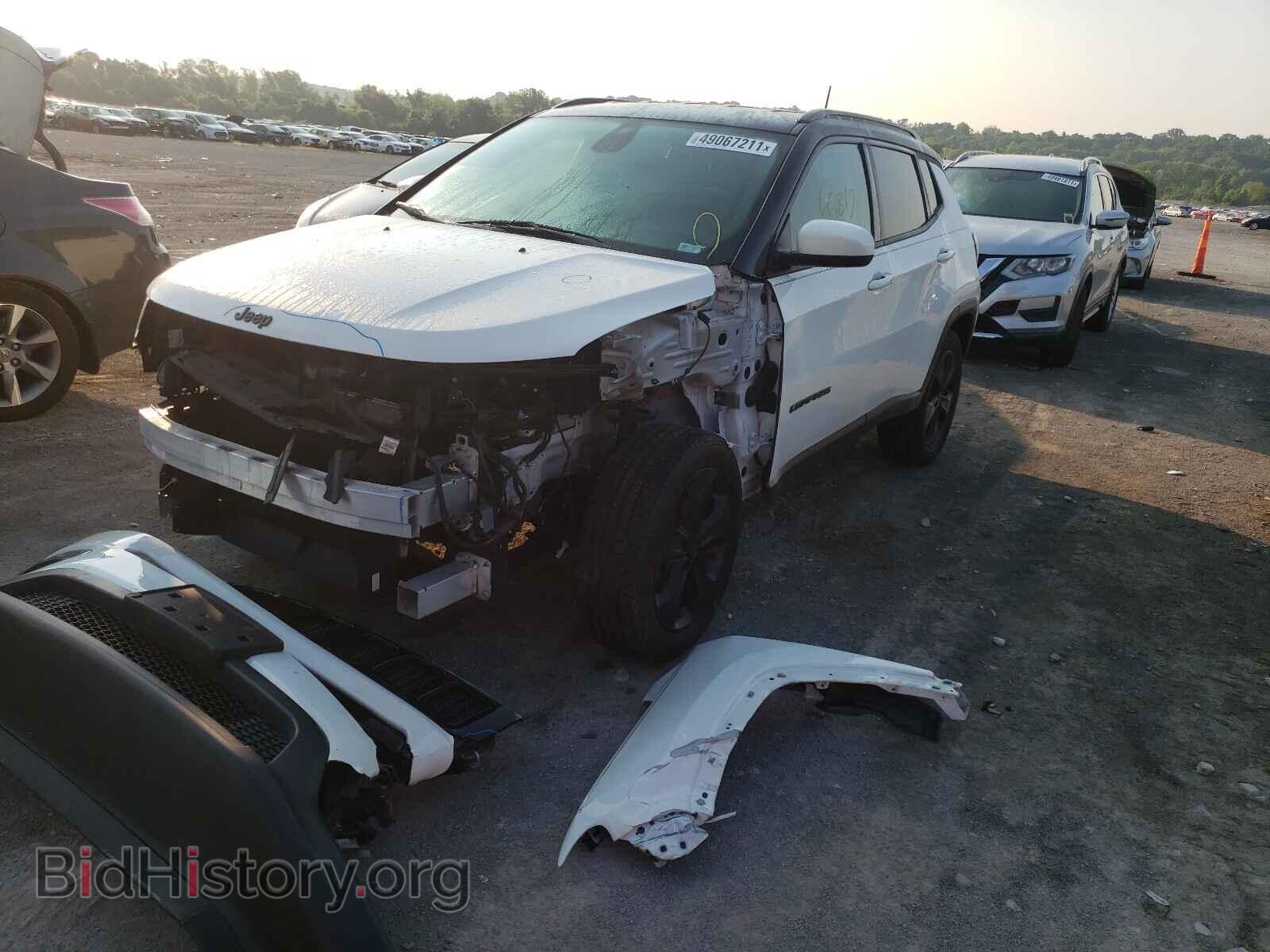 2018 JEEP COMPASS - VIN: 3C4NJCBB0JT408358 - Фото 2