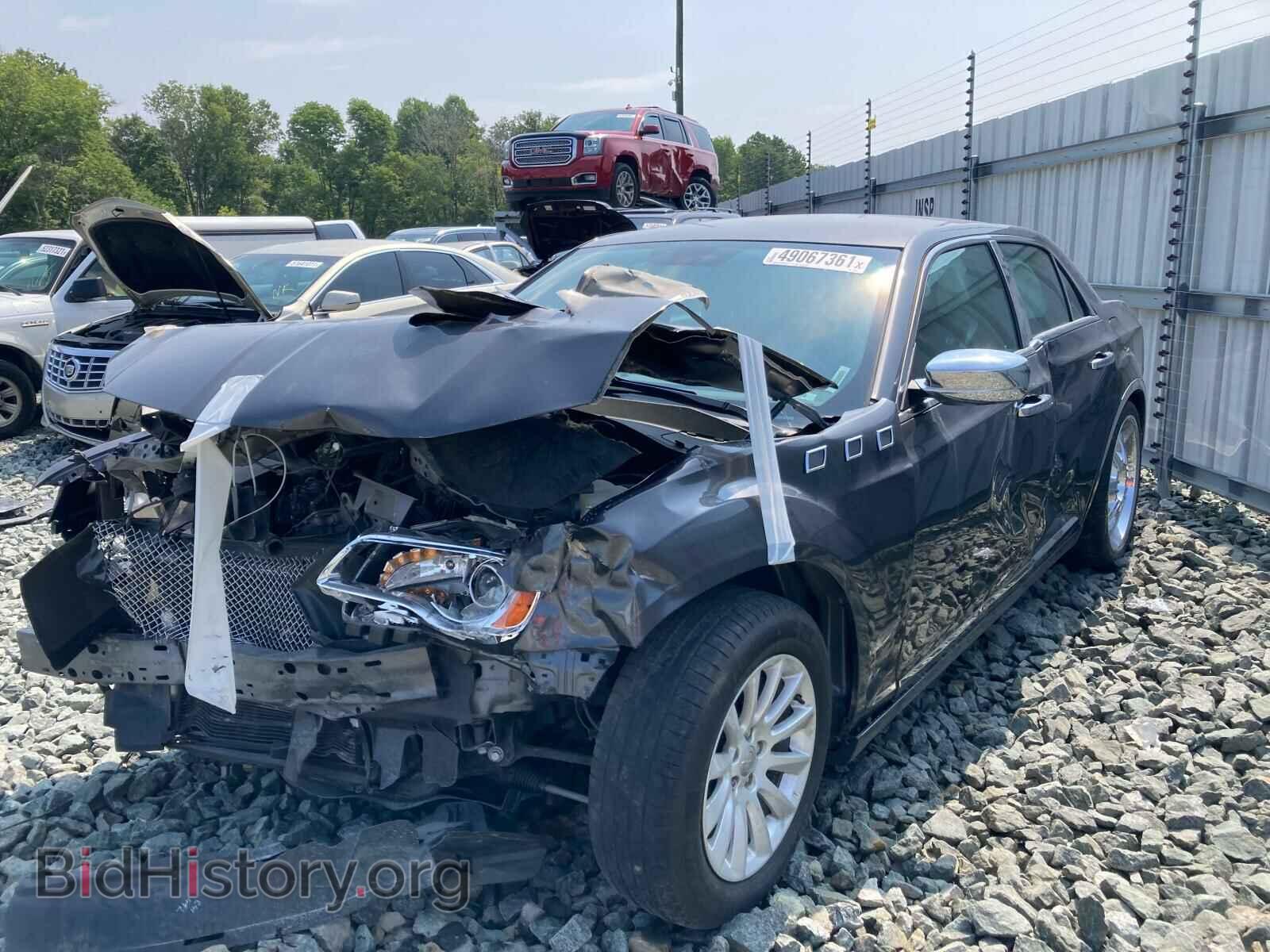 2014 CHRYSLER 300 - VIN: 2C3CCAAG3EH125880 - Фото 2