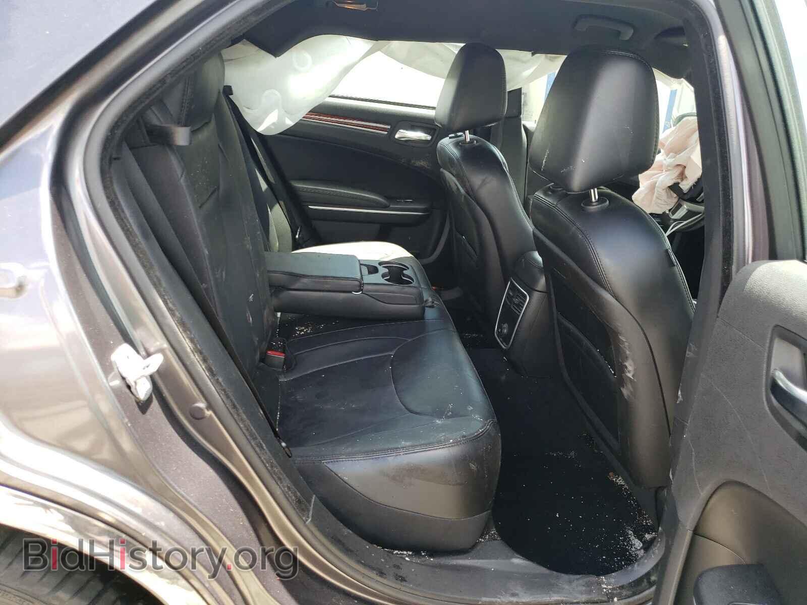 2014 CHRYSLER 300 - VIN: 2C3CCAAG3EH125880 - Фото 6