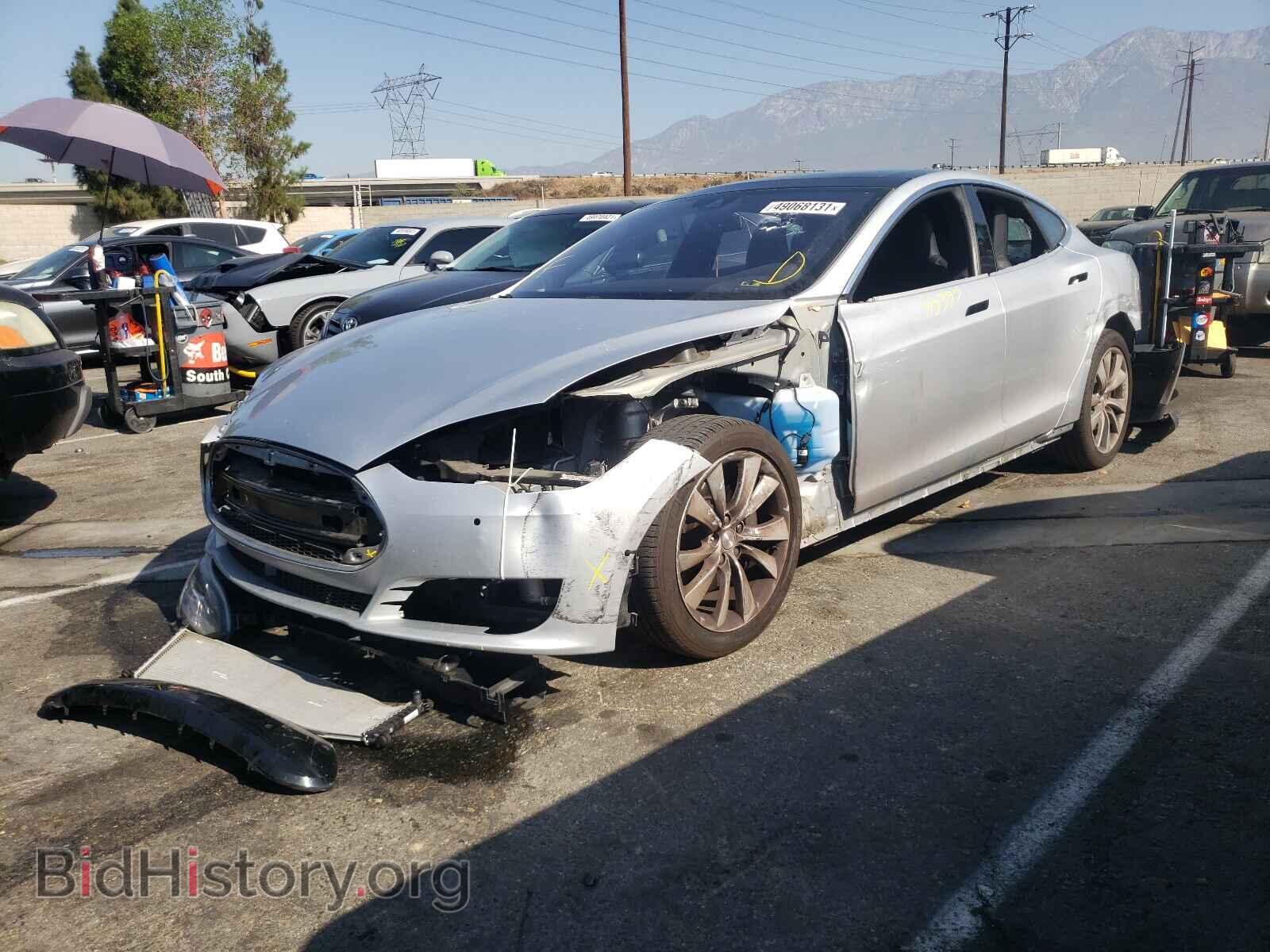 2016 TESLA MODEL S - VIN: 5YJSA1E2XGF132605 - Фото 2