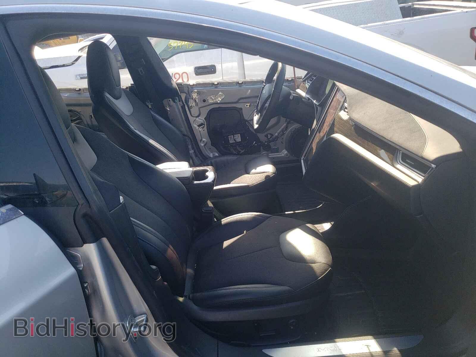 2016 TESLA MODEL S - VIN: 5YJSA1E2XGF132605 - Фото 5