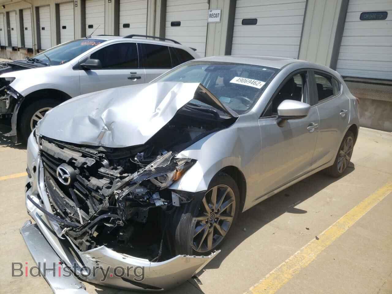 2018 MAZDA 3 - VIN: 3MZBN1M39JM268593 - Фото 2