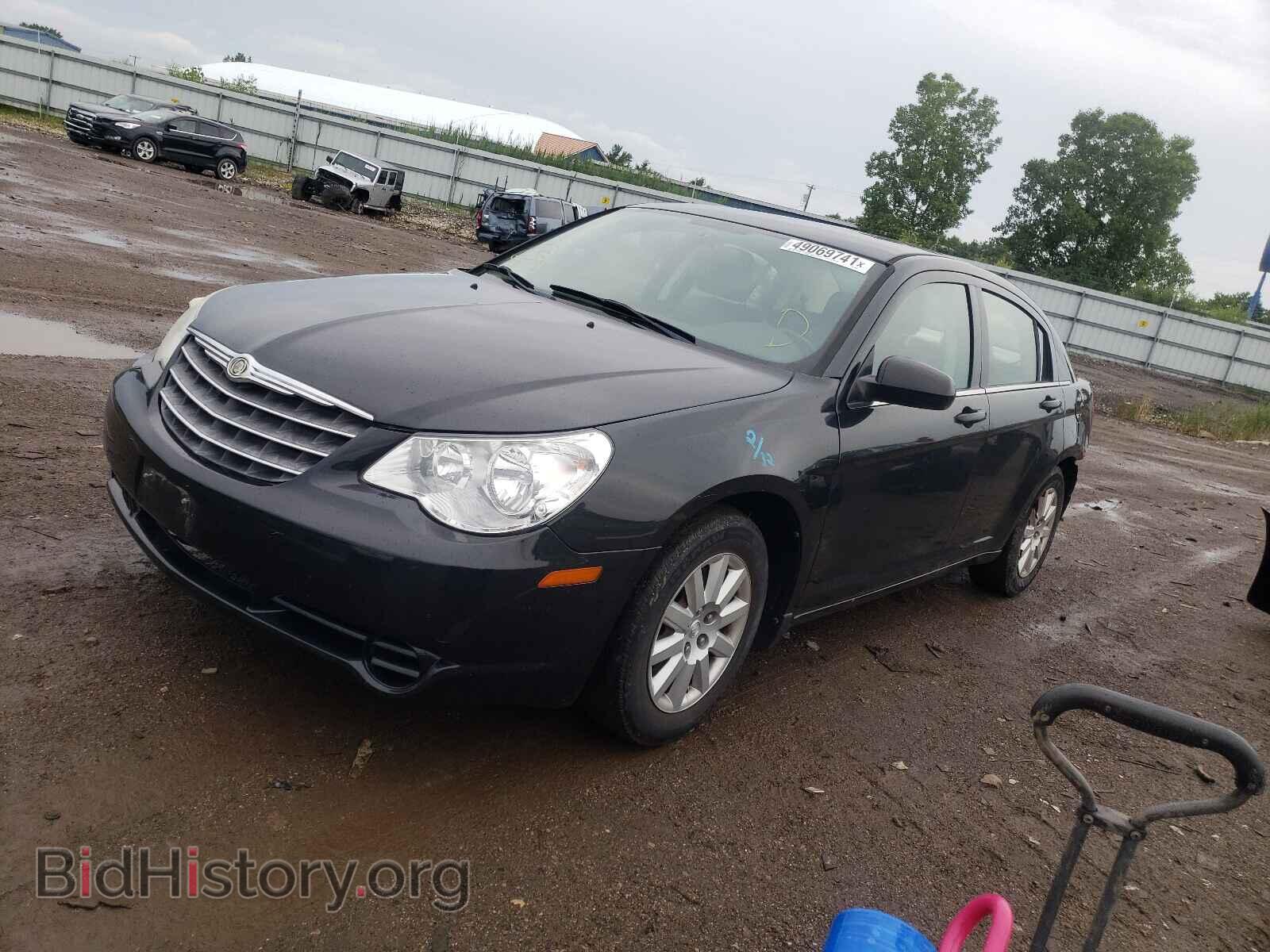 2010 CHRYSLER SEBRING - VIN: 1C3CC5FB8AN110622 - Фото 2