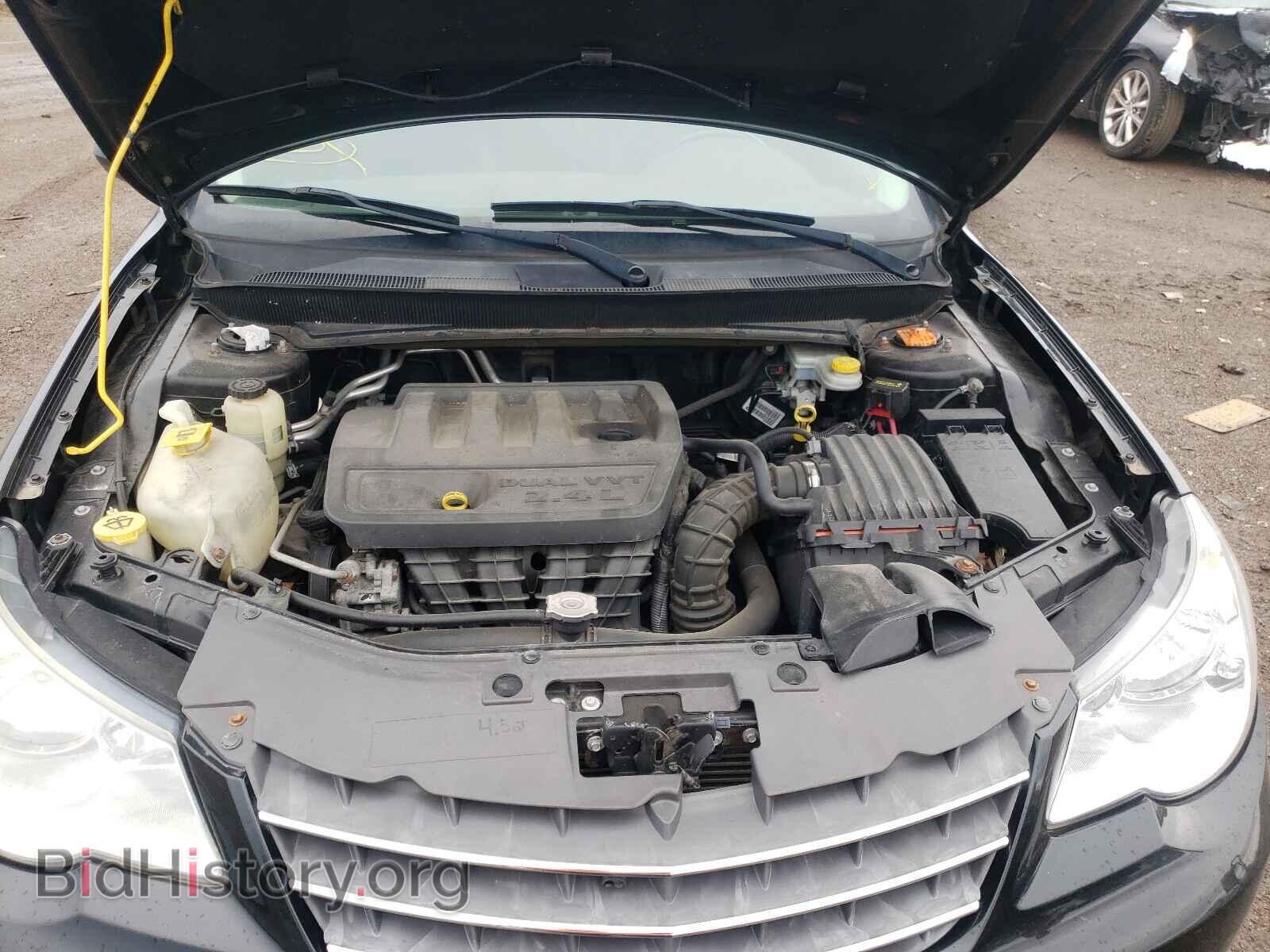 2010 CHRYSLER SEBRING - VIN: 1C3CC5FB8AN110622 - Фото 7